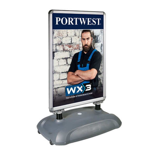 Zewnętrzny panel reklamowy SKU: Z640